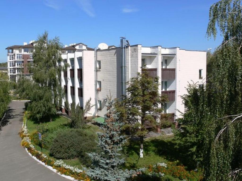 Hotel Complex Vizit Kozyn Exterior photo